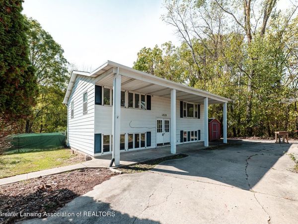 4939 W Columbia Road, Mason, MI 48854