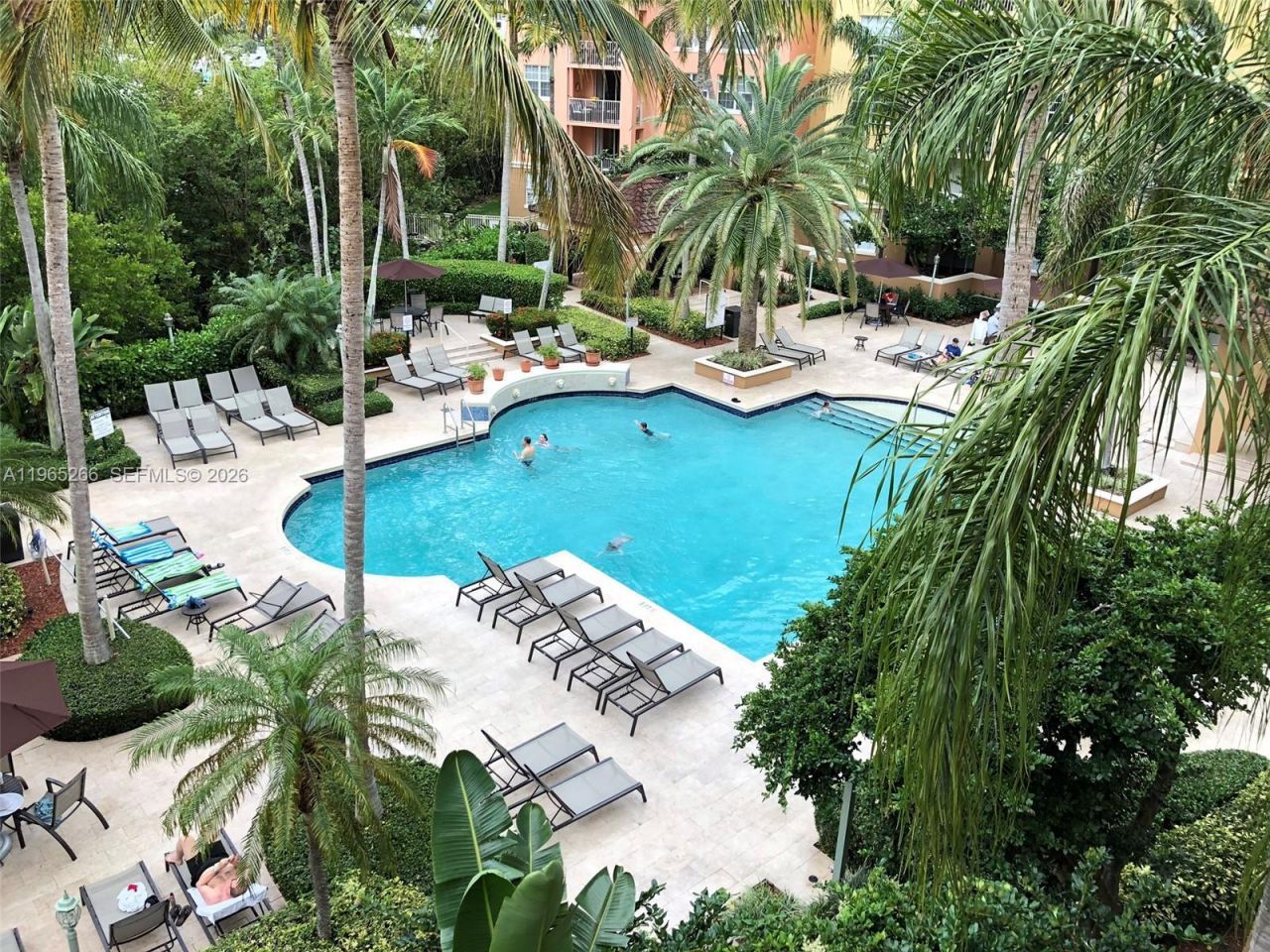 19801 E Country Club Dr, Unit 4406, Aventura, FL 33180 Photo