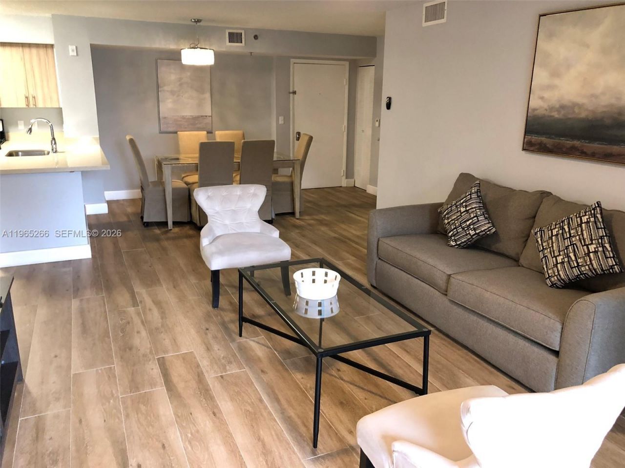 19801 E Country Club Dr, Unit 4406, Aventura, FL 33180 Photo