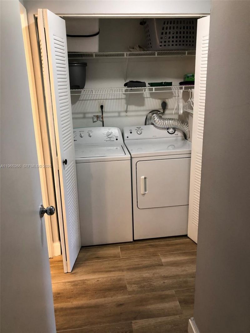 19801 E Country Club Dr, Unit 4406, Aventura, FL 33180 Photo