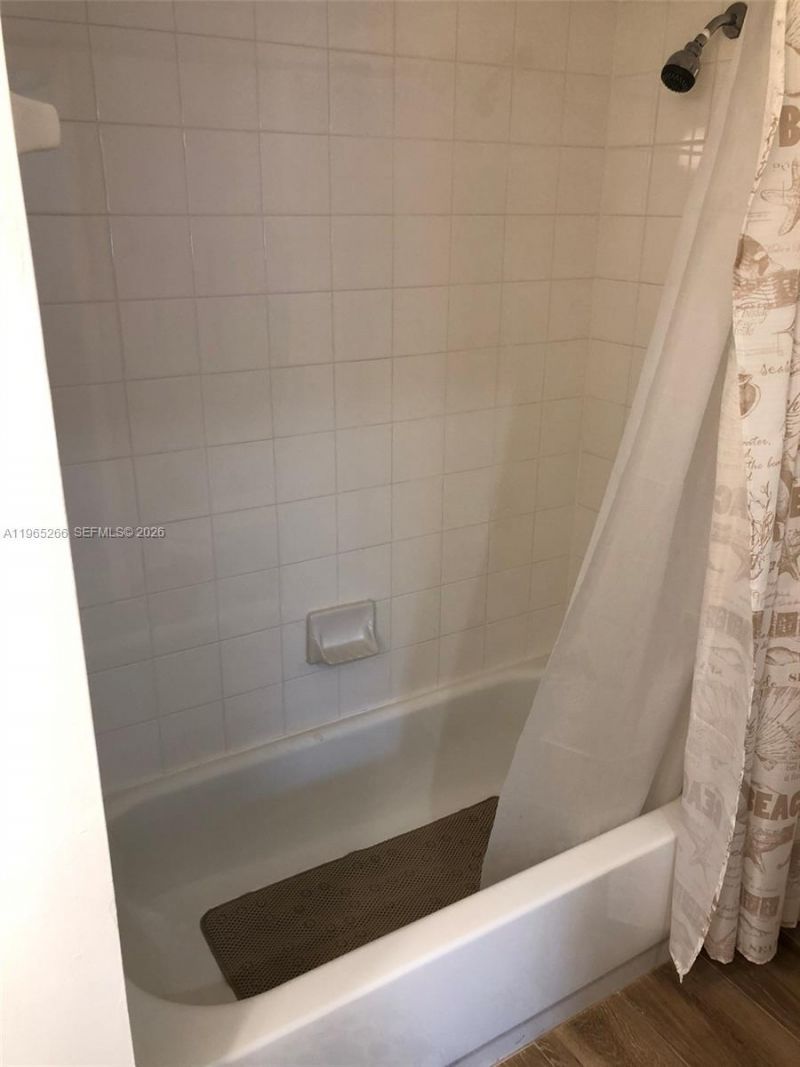 19801 E Country Club Dr, Unit 4406, Aventura, FL 33180 Photo