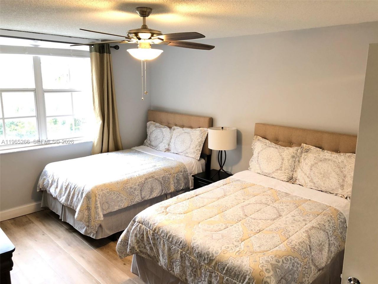 19801 E Country Club Dr, Unit 4406, Aventura, FL 33180 Photo