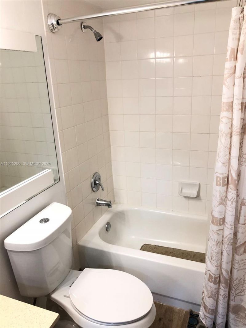 19801 E Country Club Dr, Unit 4406, Aventura, FL 33180 Photo