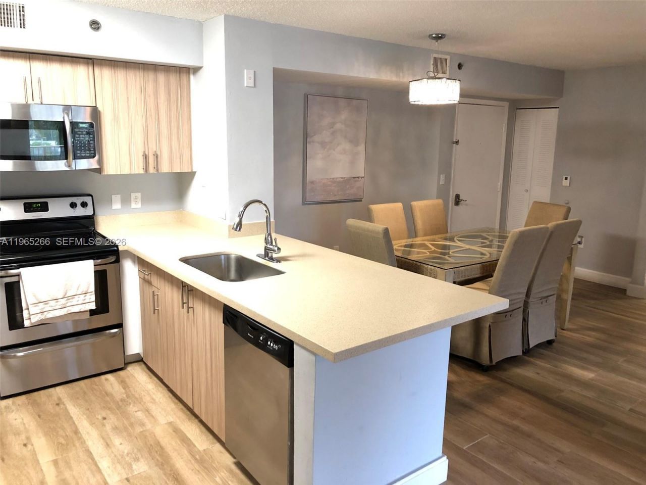 19801 E Country Club Dr, Unit 4406, Aventura, FL 33180 Photo