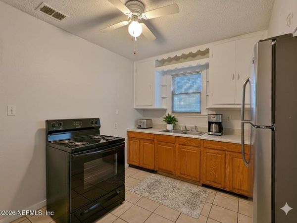 5454 TIMUQUANA Road, Jacksonville, FL 32210