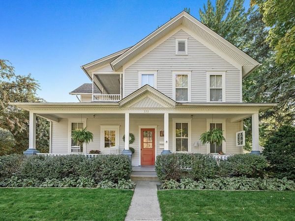 333 W 2nd Street, Waconia, MN 55387