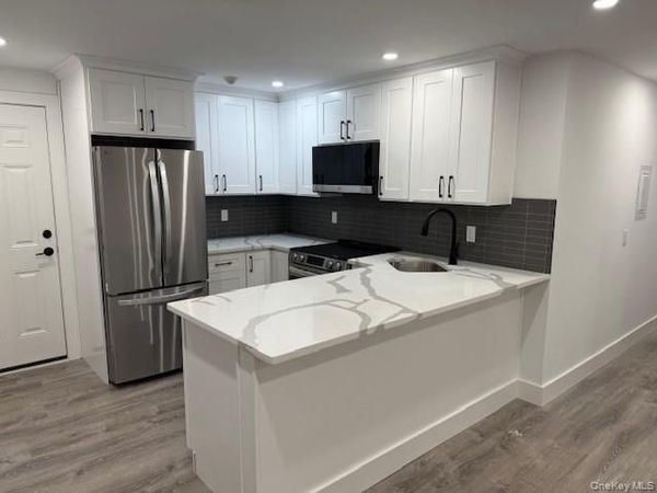 19 Bellport Lane, Unit 1, Bellport Village, NY 11713