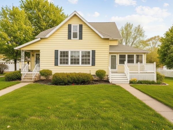 314 E Main Street, Lisbon, IA 52253