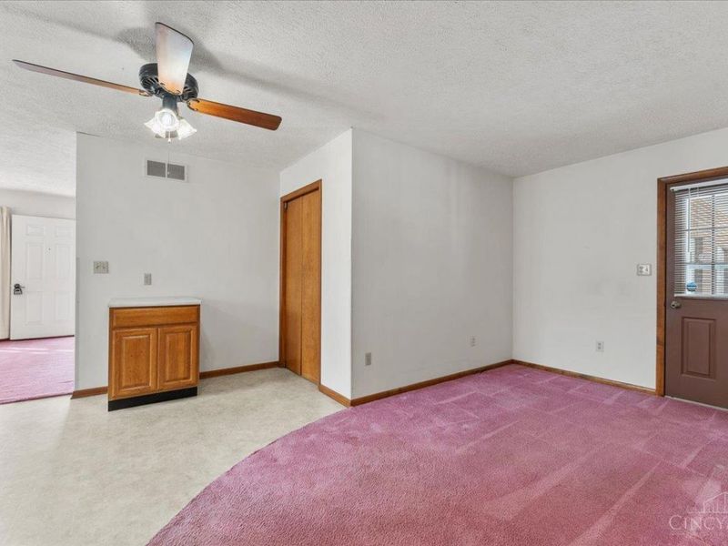 102 Robin Lane, Hillsboro, OH 45133 Photo 13