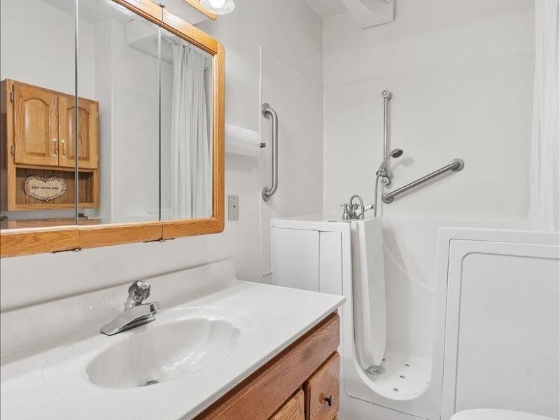 102 Robin Lane, Hillsboro, OH 45133 Photo 21