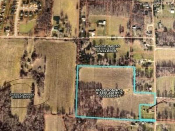 16 Apple Road, Amelia, OH 45102