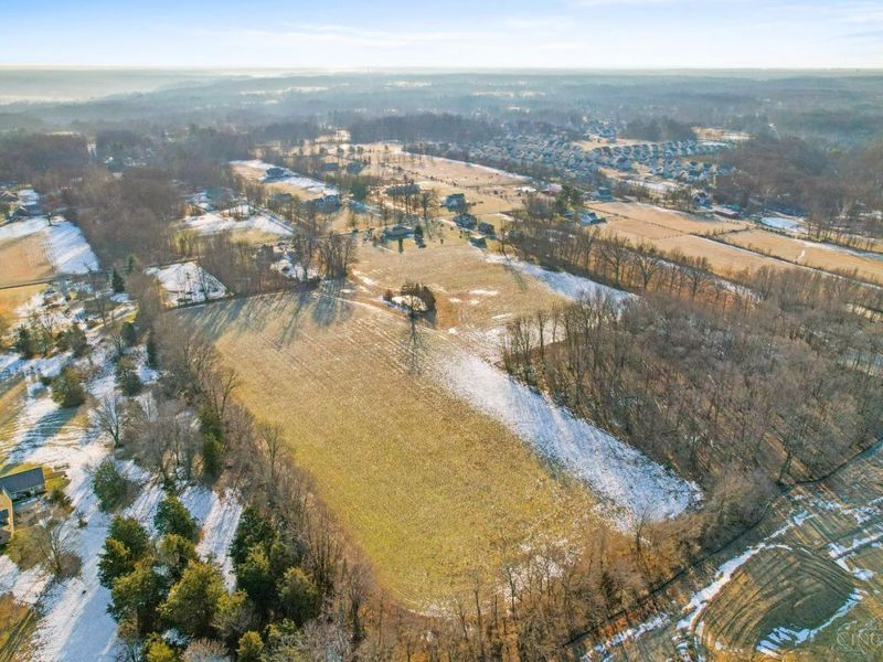 16 Apple Road, Amelia, OH 45102 Photo 4