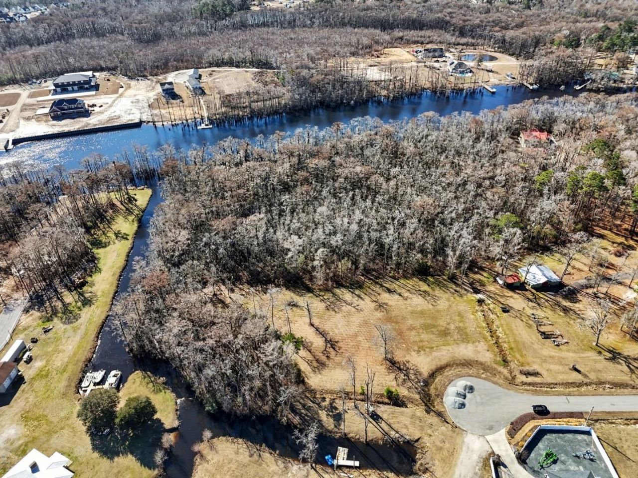 156 Jackson View Pl. Photo 3