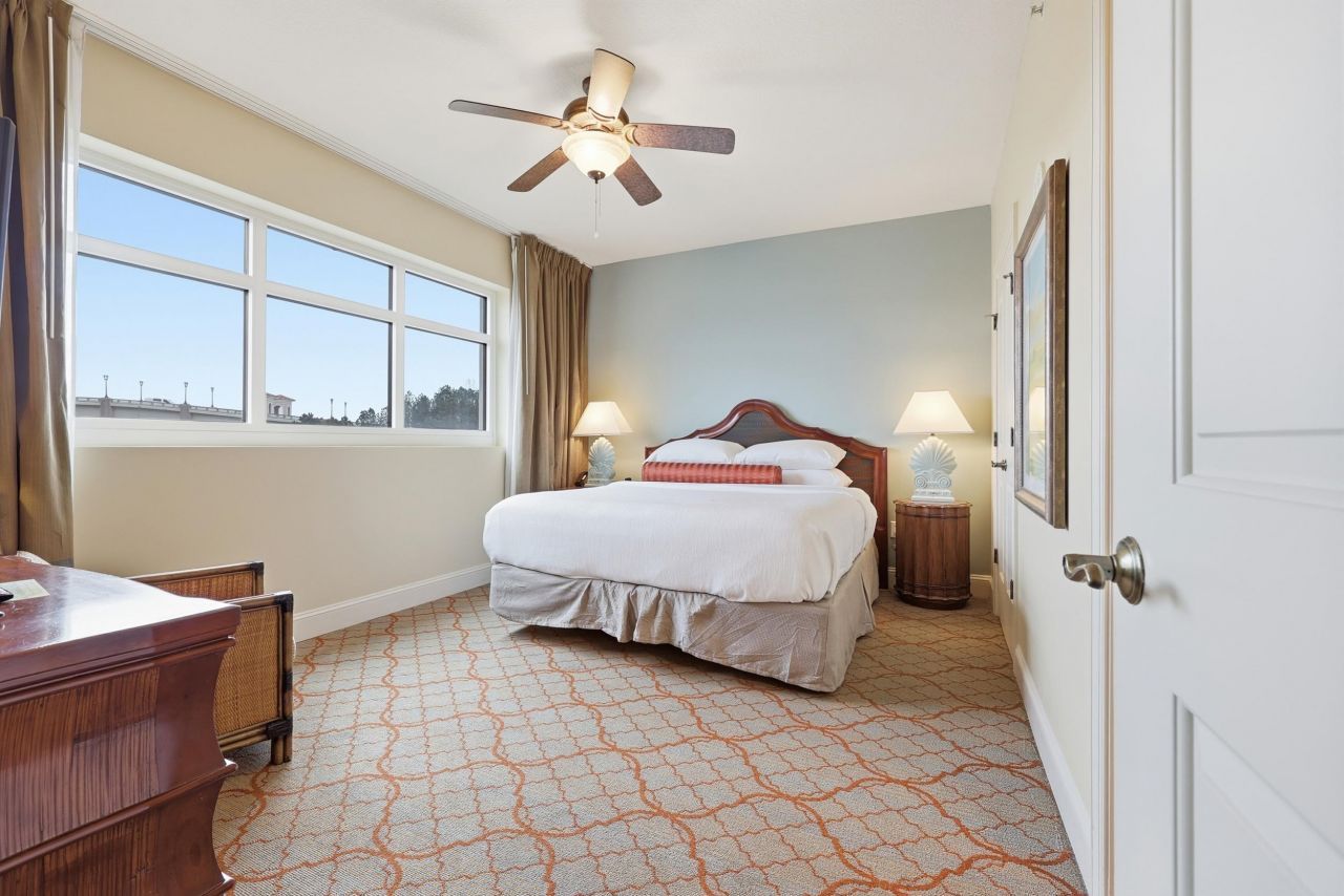 8121 Amalfi Pl.  Photo 12