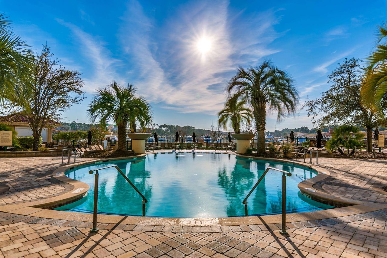 8121 Amalfi Pl.  Photo 40