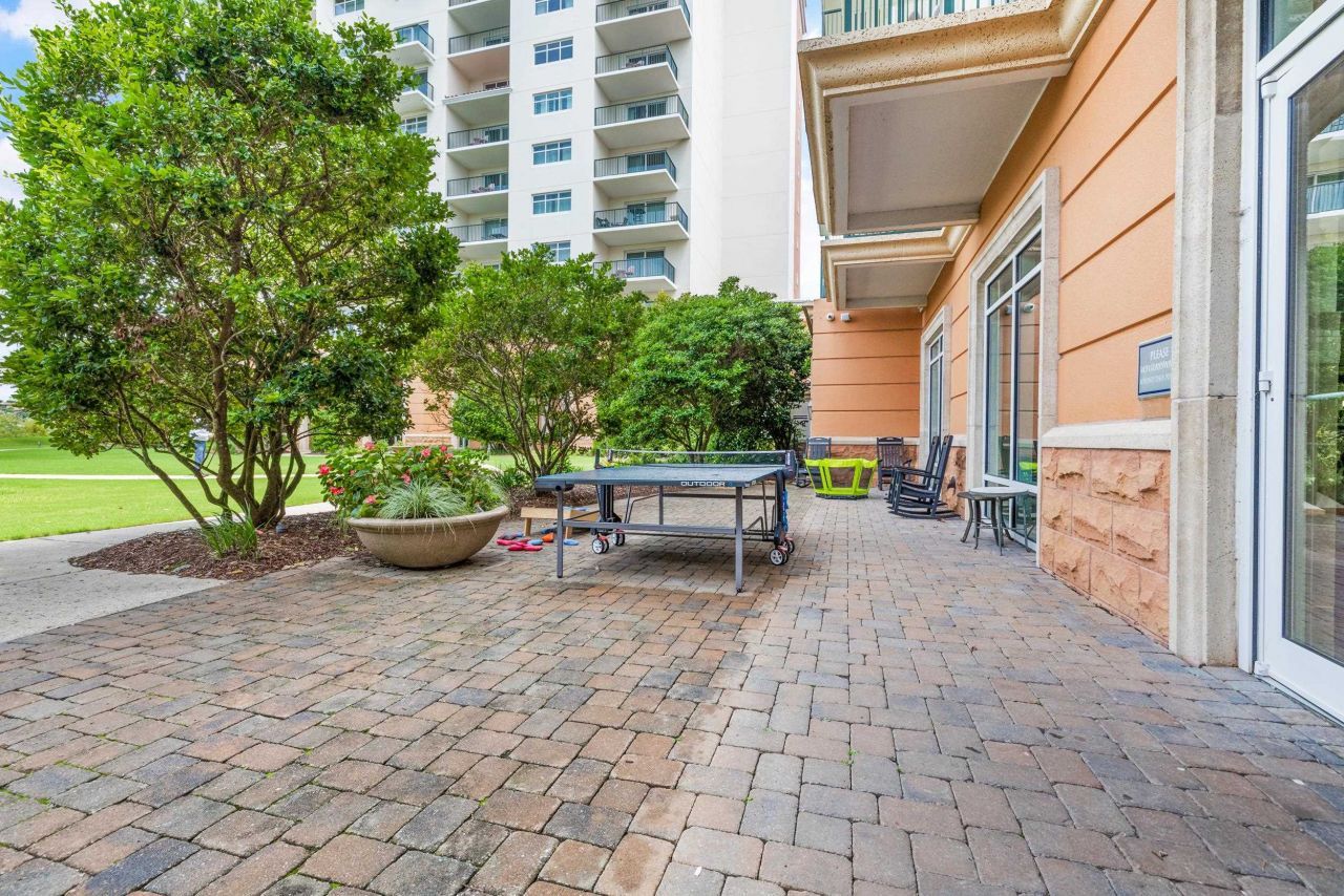 8121 Amalfi Pl.  Photo 45