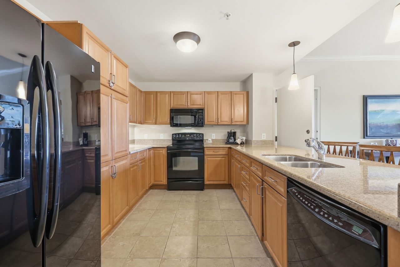 8121 Amalfi Pl.  Photo 7