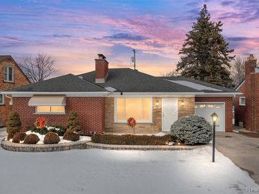 17361 Ego Avenue, Eastpointe, MI 48021