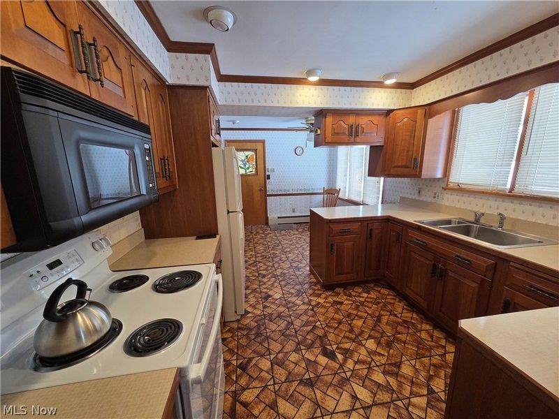 800 Weber Avenue NE, North Canton, OH 44720 Photo 9