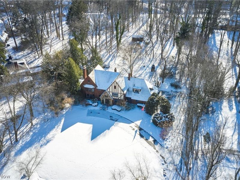 155 Hampshire Road, Akron, OH 44313 Photo 4