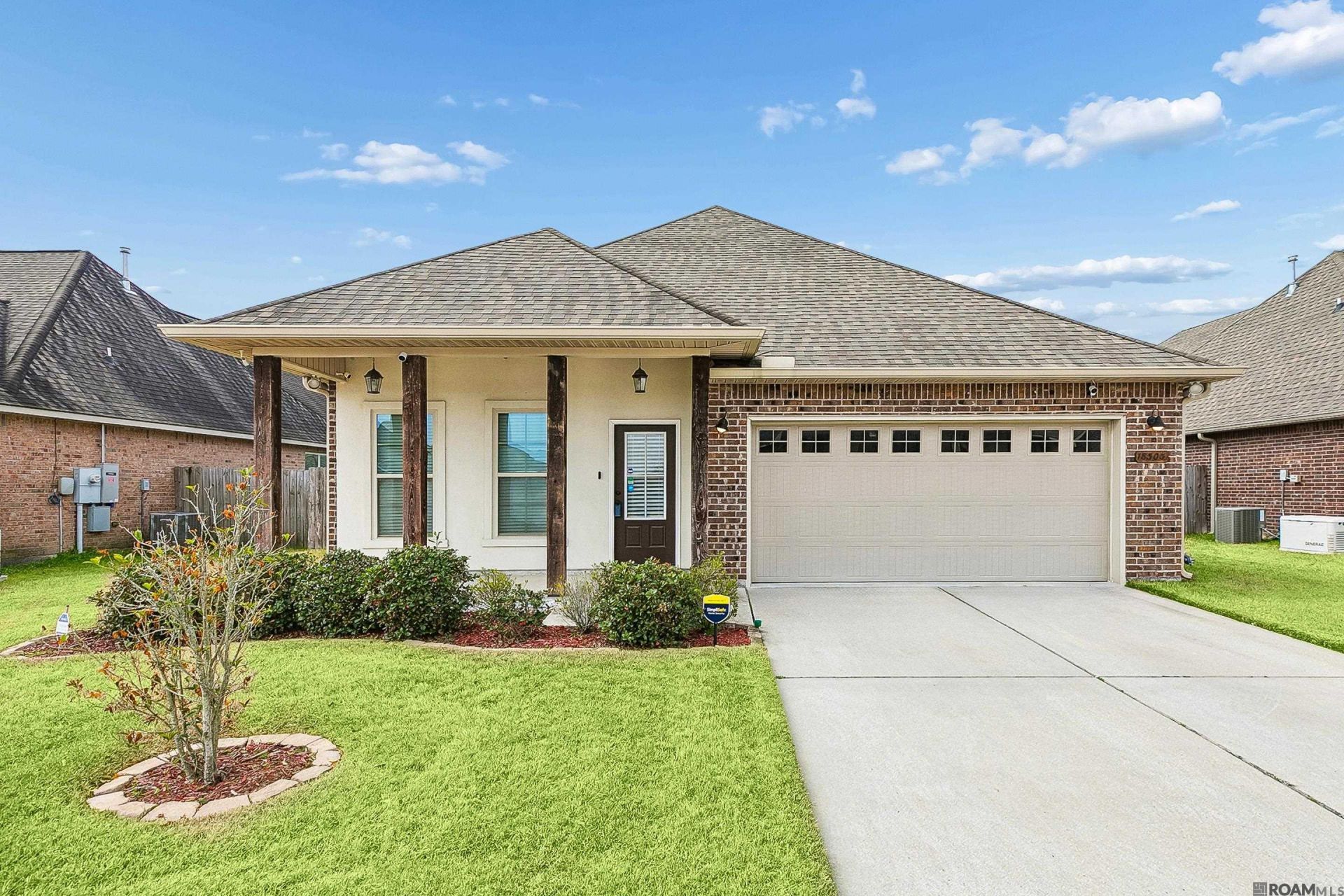 18303 Dove Hollow Dr, Prairieville, LA 70769 Main Photo