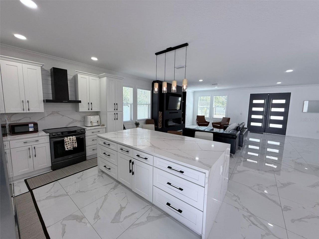 7403 Edgemere Road, Tampa, FL 33625 Photo