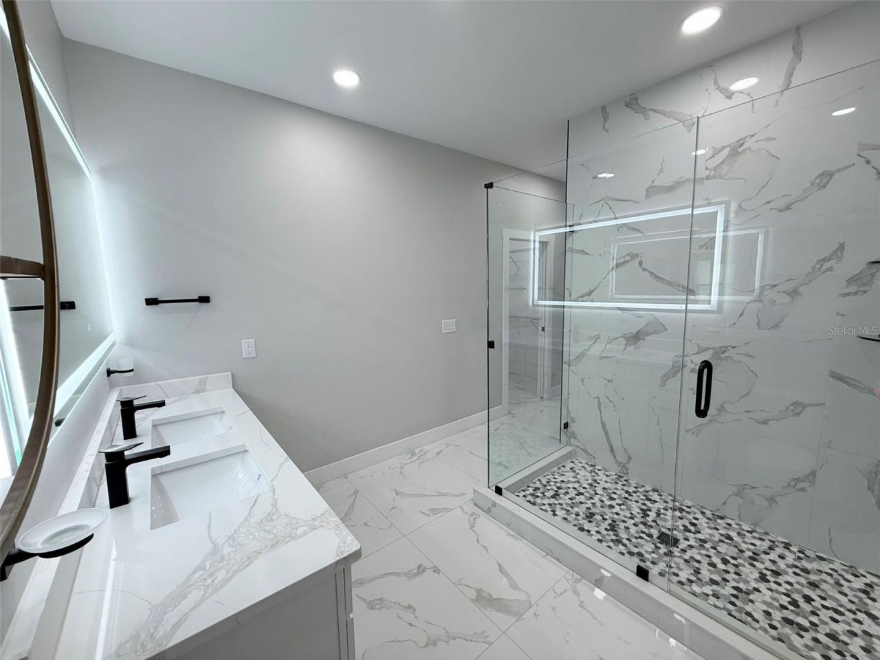 7403 Edgemere Road, Tampa, FL 33625 Photo