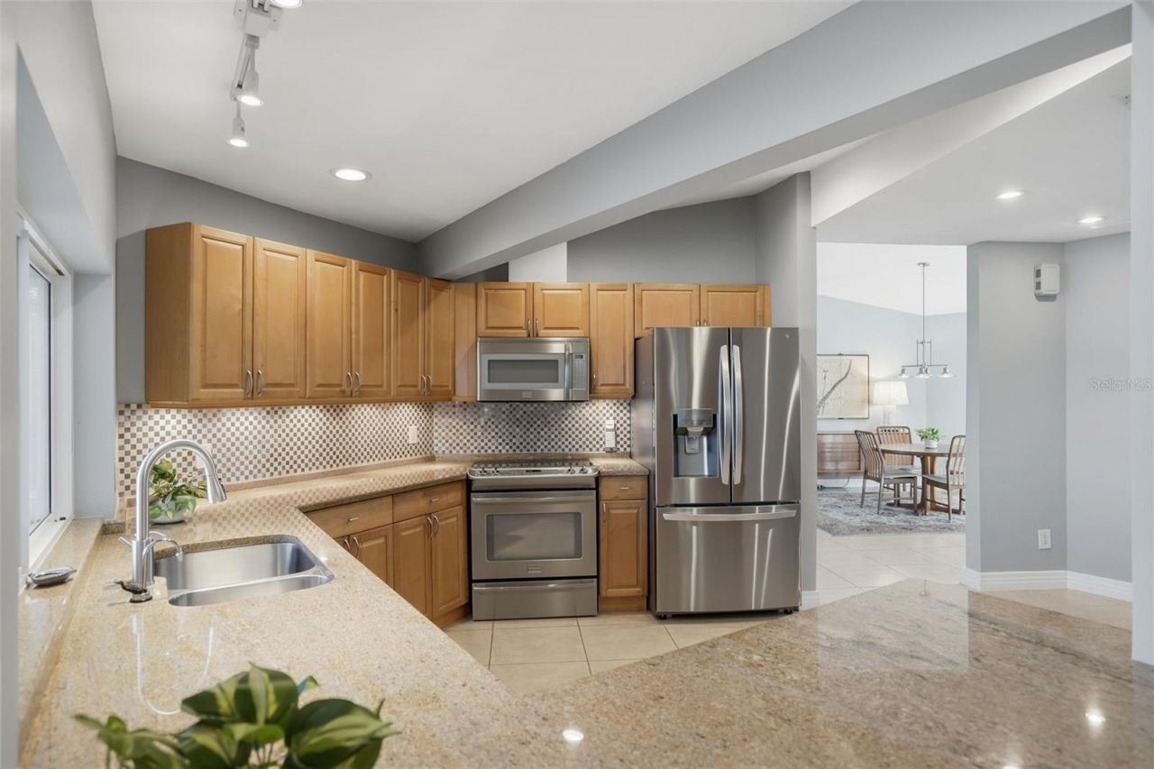 2316 S Shore Drive Se, Saint Petersburg, FL 33705 Photo