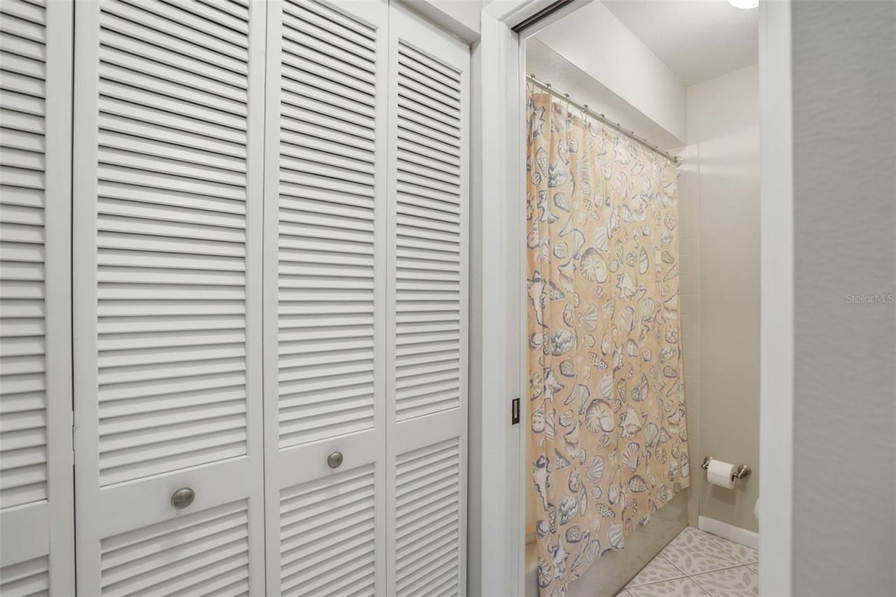 2316 S Shore Drive Se, Saint Petersburg, FL 33705 Photo