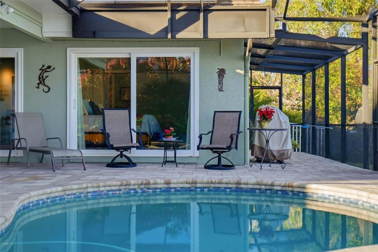 2316 S Shore Drive Se, Saint Petersburg, FL 33705 Photo