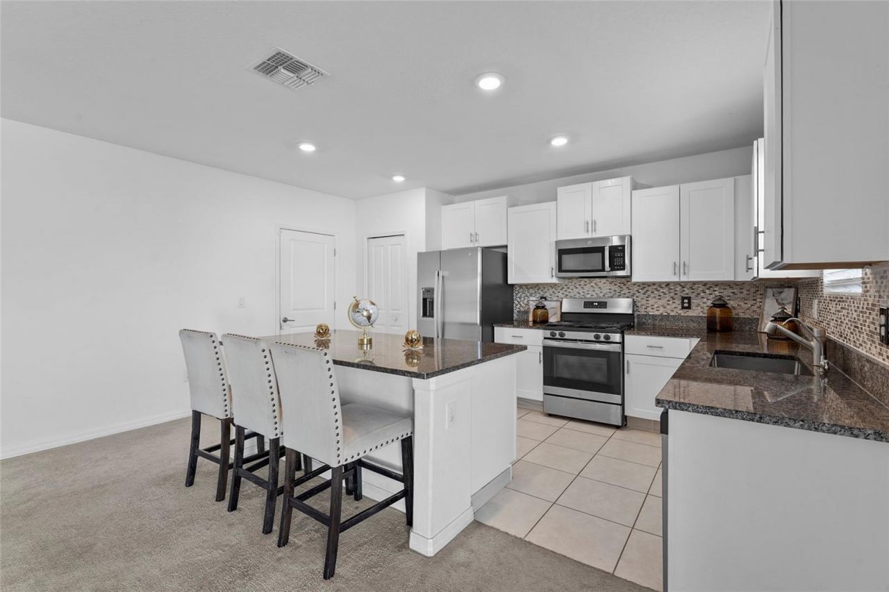 4016 86th Street E, Palmetto, FL 34221 Photo