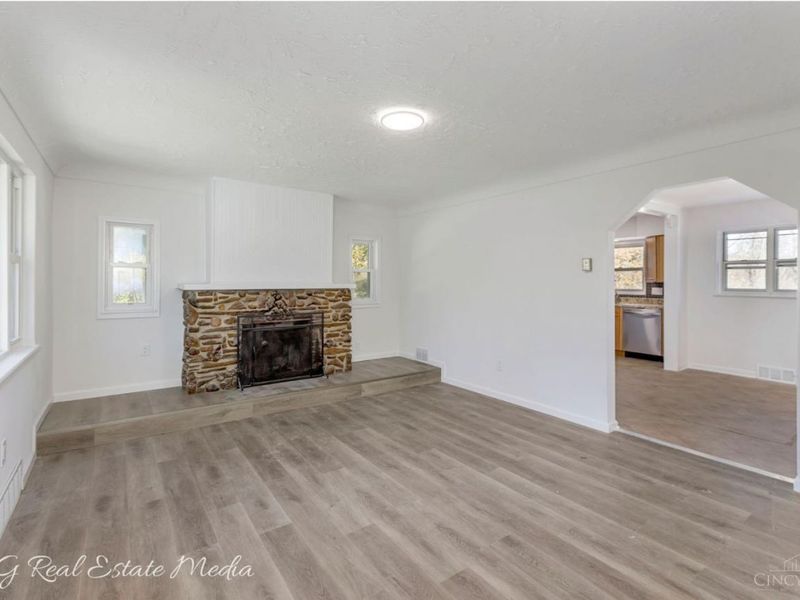 7936 Eagle Creek Road, Cincinnati, OH 45247 Photo 11