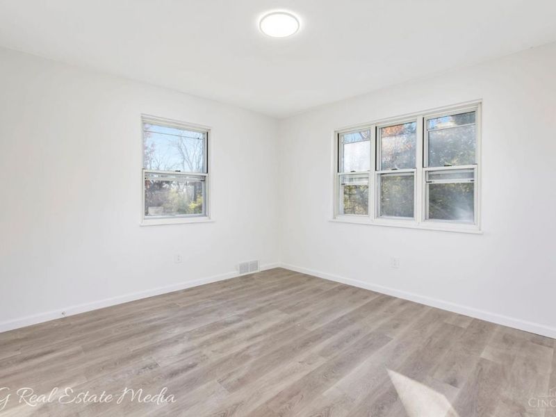 7936 Eagle Creek Road, Cincinnati, OH 45247 Photo 22