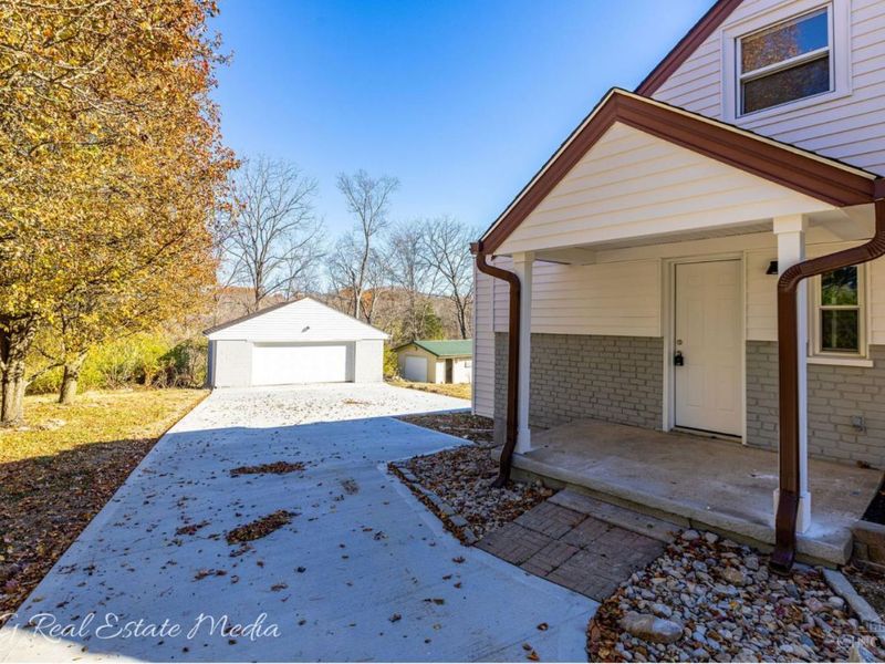 7936 Eagle Creek Road, Cincinnati, OH 45247 Photo 5