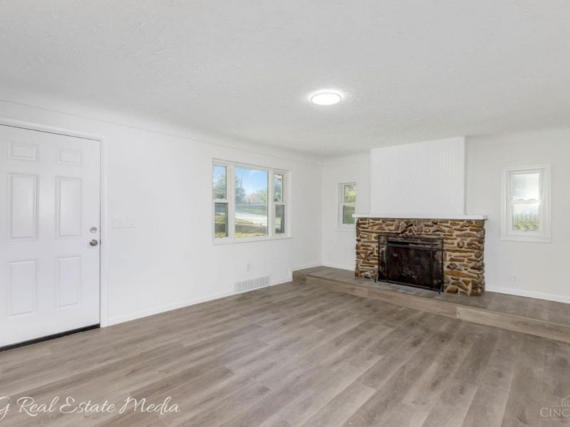 7936 Eagle Creek Road, Cincinnati, OH 45247 Photo 9