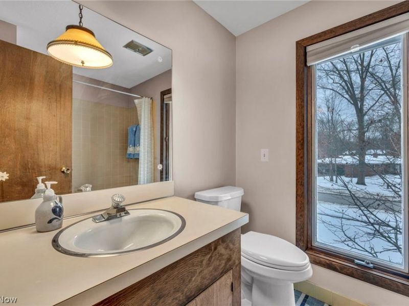 19890 Idlewood Trail, Strongsville, OH 44149 Photo 20