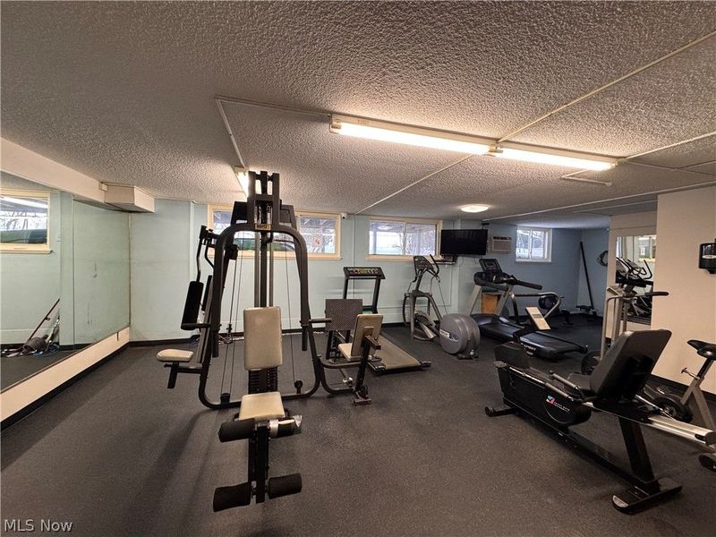 25801 Lake Shore Boulevard, Unit 85, Euclid, OH 44132 Photo 19