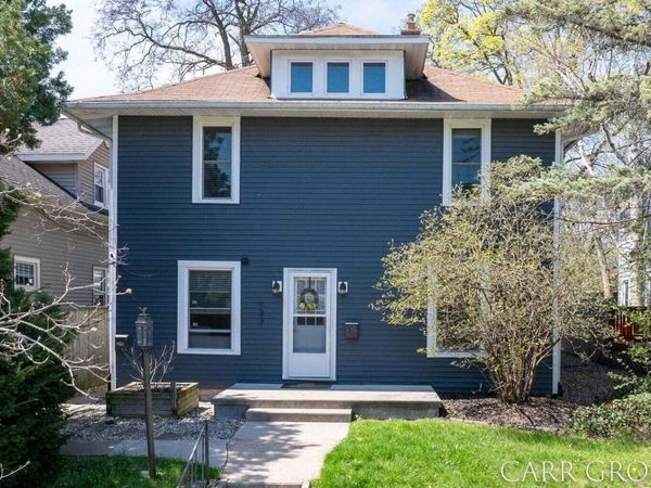 437 Rosewood Avenue SE, East Grand Rapids, MI 49506