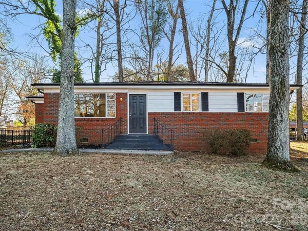 1407 Sherwood Drive, Kannapolis, NC 28081
