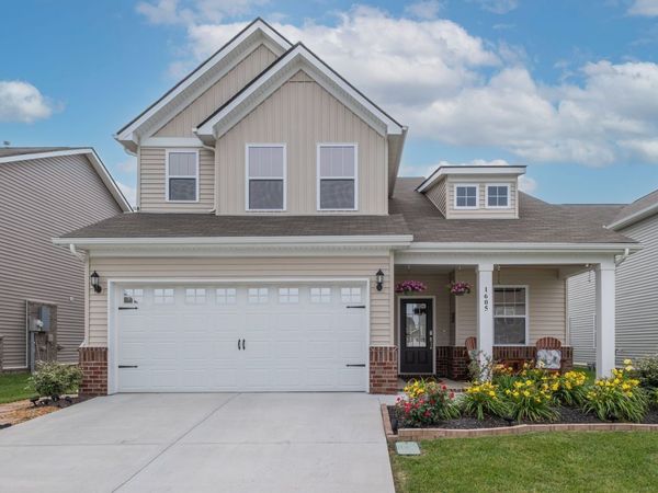 1605 Medinah Ln, Lebanon, TN 37087