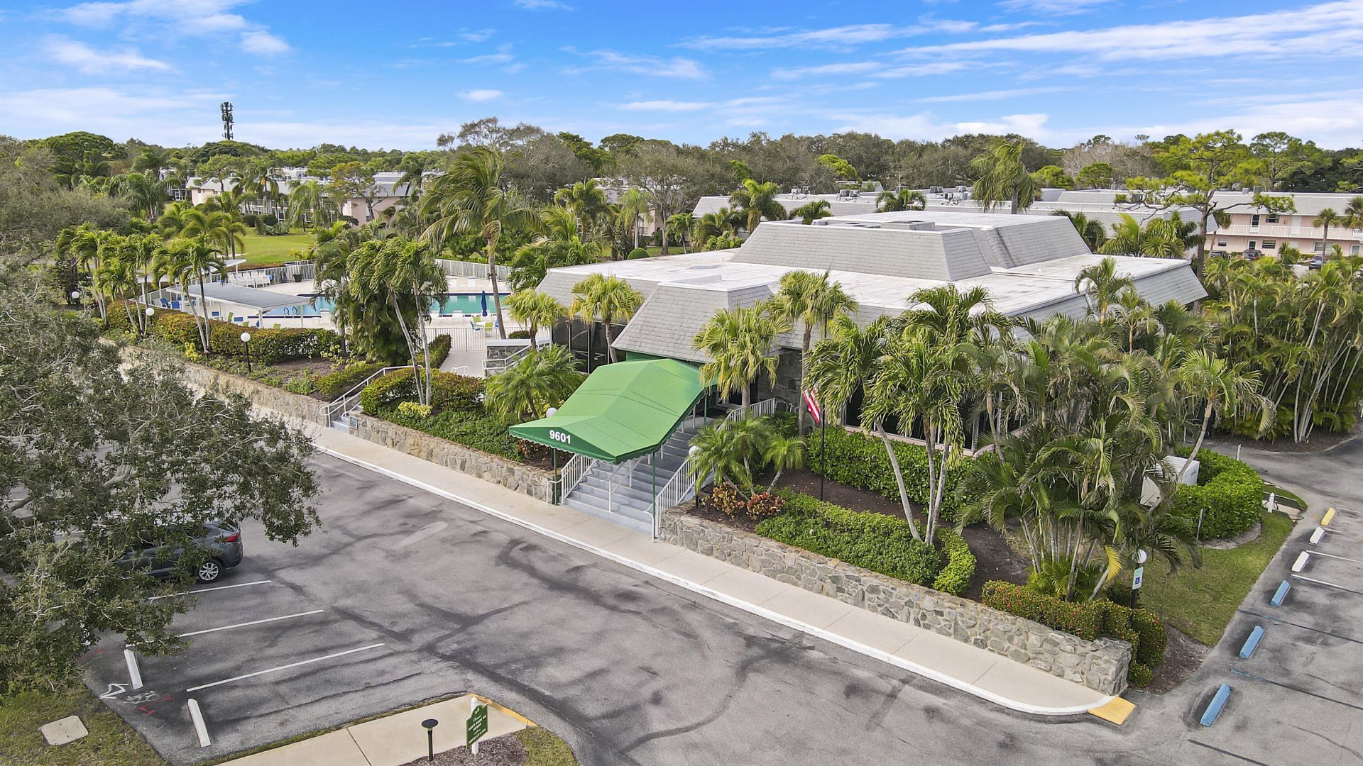 18081 SE Country Club Drive, Unit 259, Tequesta, FL 33469 Photo