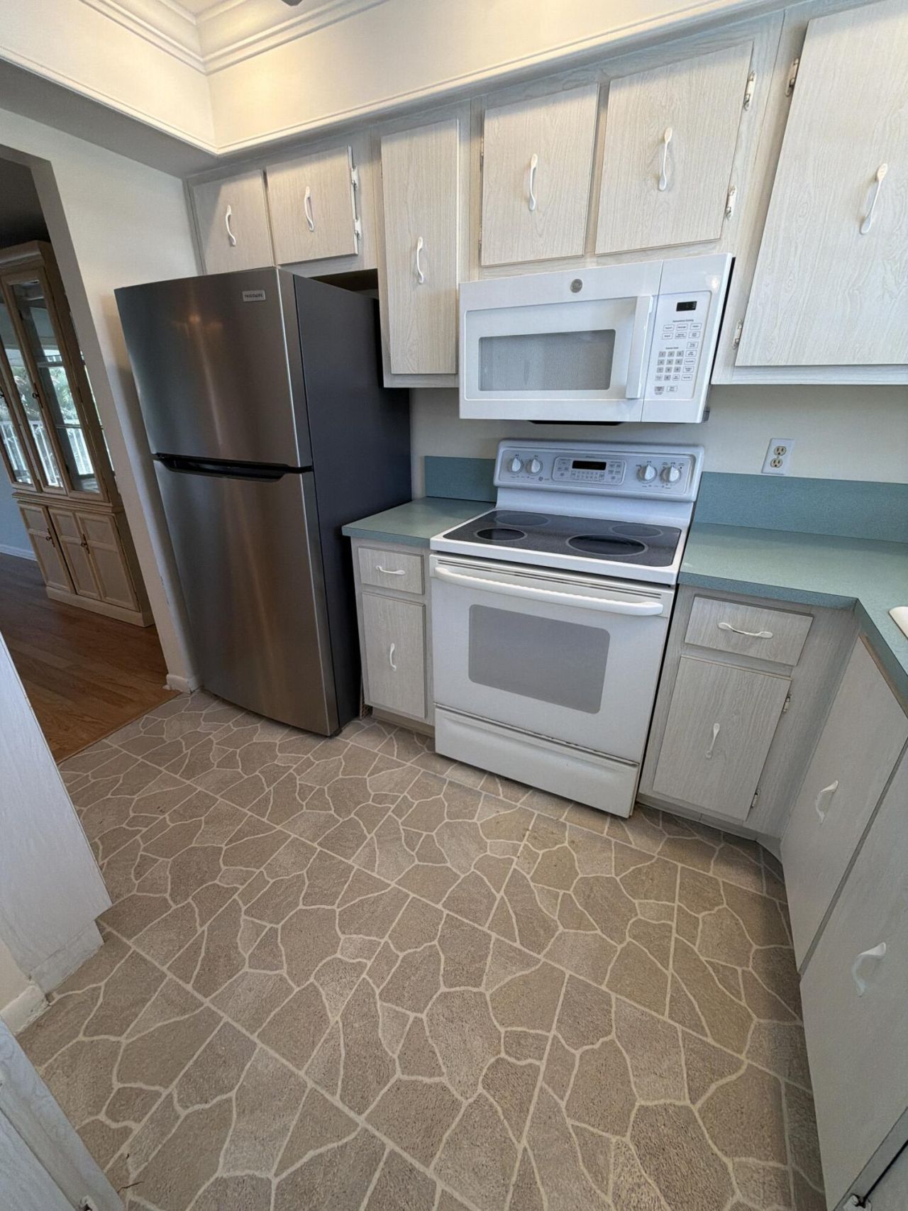 18081 SE Country Club Drive, Unit 259, Tequesta, FL 33469 Photo