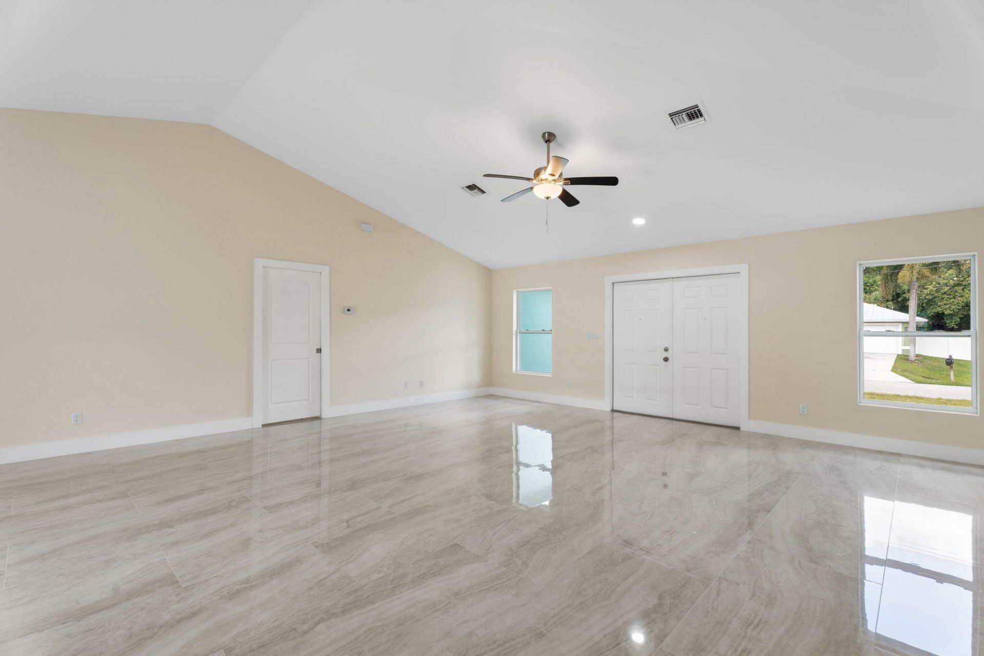 4947 NW Flintstone Avenue, Port Saint Lucie, FL 34983 Photo