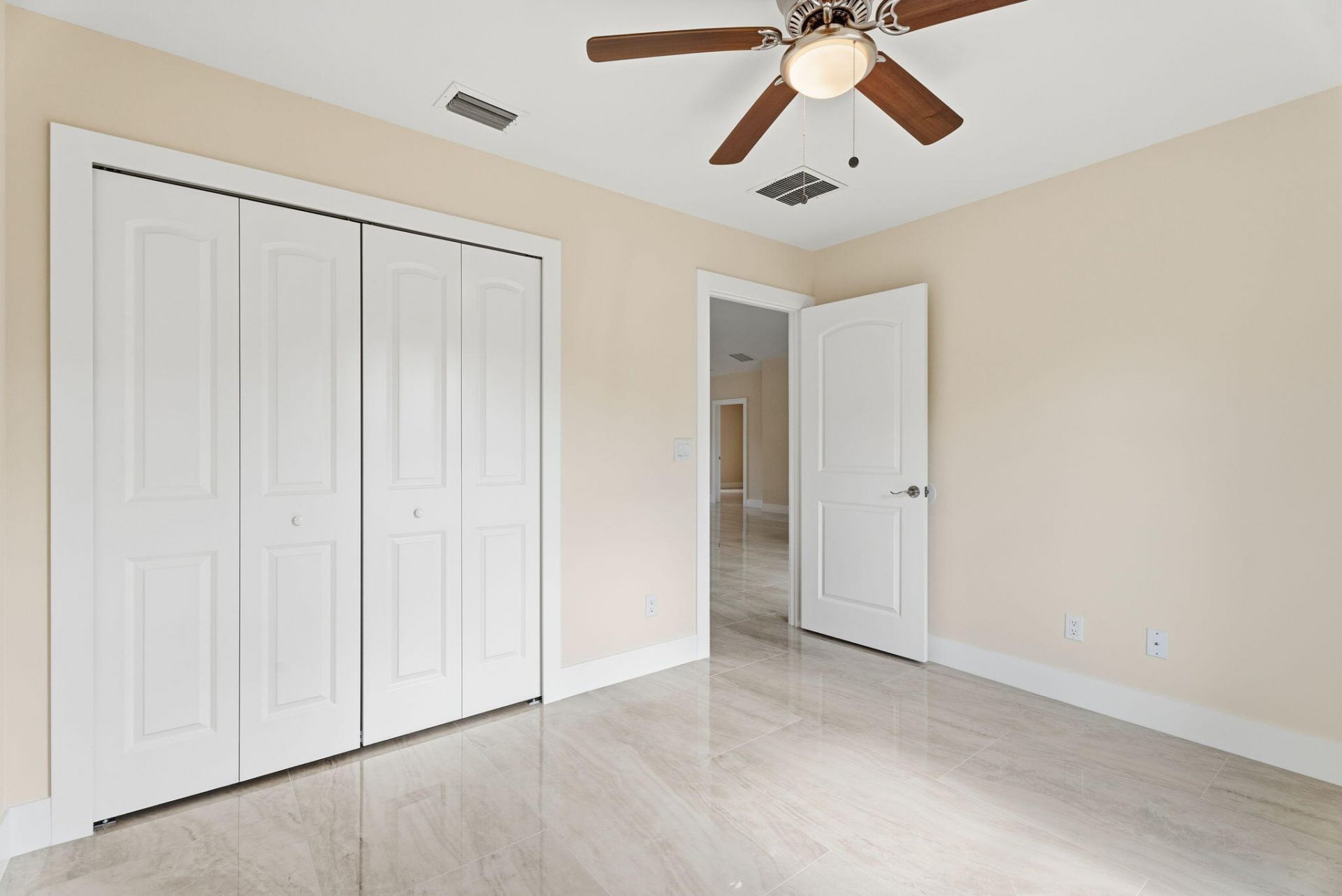 4947 NW Flintstone Avenue, Port Saint Lucie, FL 34983 Photo