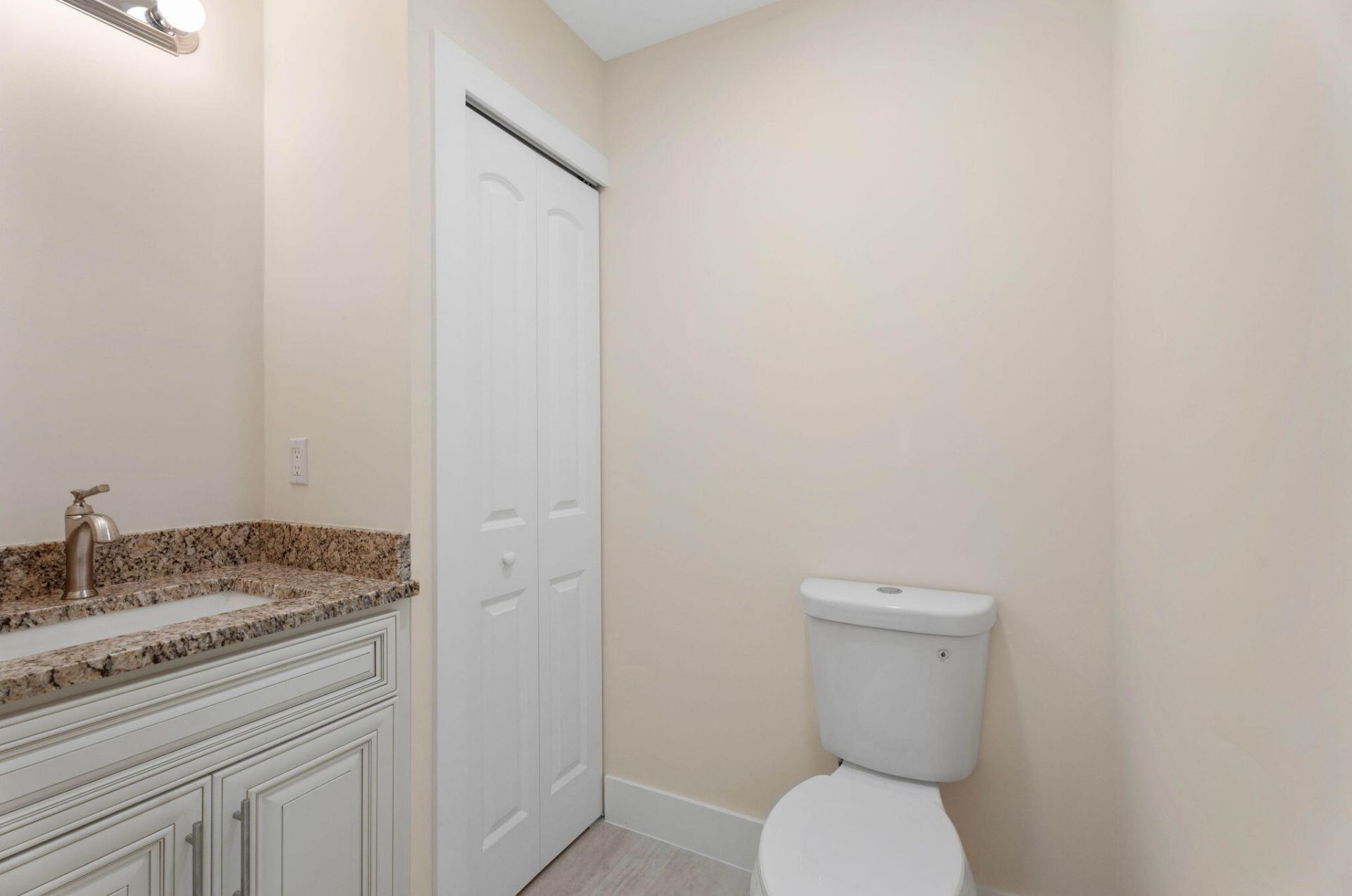 4947 NW Flintstone Avenue, Port Saint Lucie, FL 34983 Photo