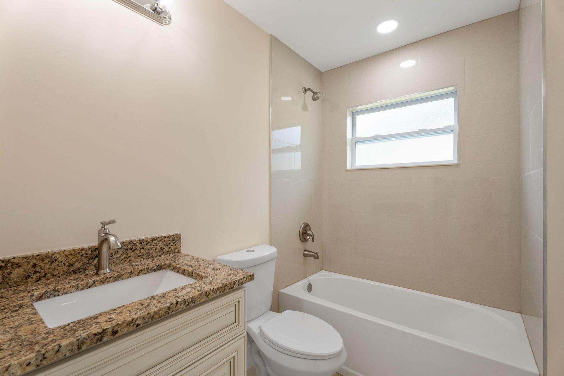 4947 NW Flintstone Avenue, Port Saint Lucie, FL 34983 Photo