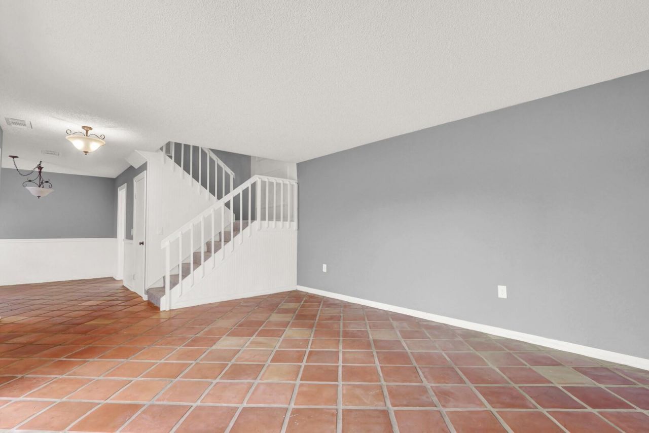 3227 Gardens East Dr, Unit C, Palm Beach Gardens, FL 33410 Photo