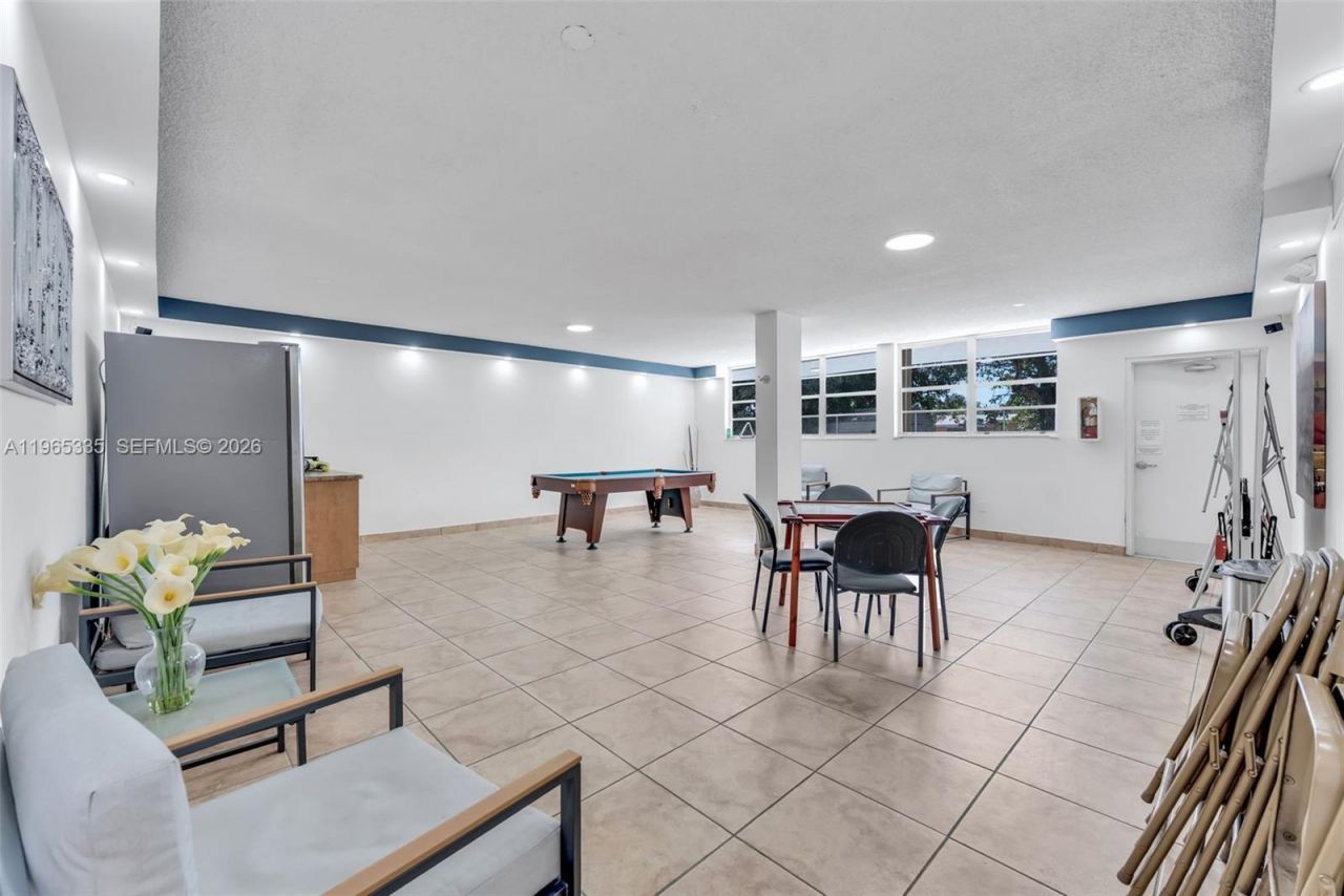 30 E 39th St, Unit 214, Hialeah, FL 33013 Photo