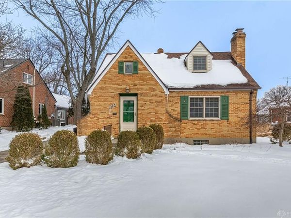 327 Harman Boulevard, Oakwood, OH 45419