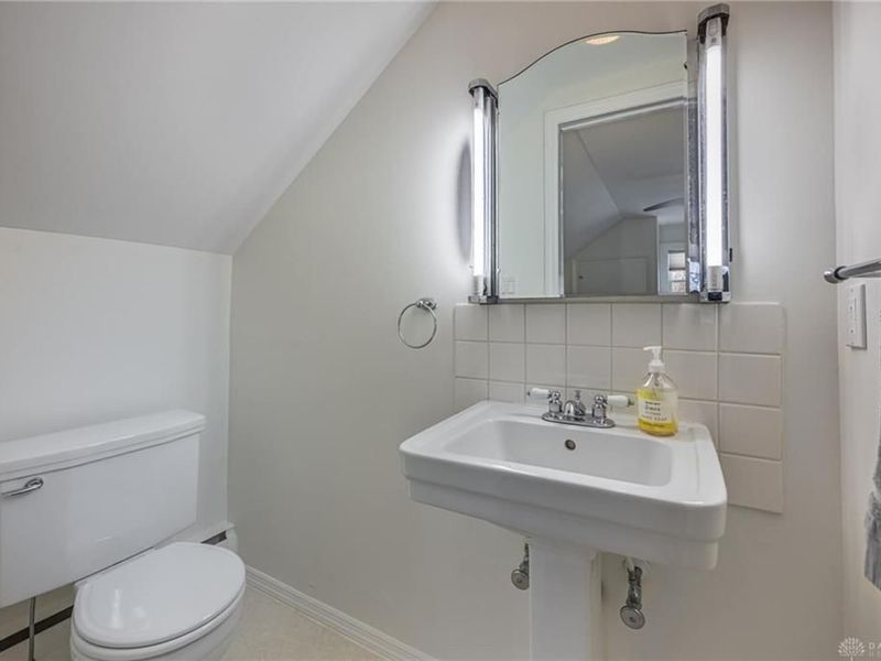 327 Harman Boulevard, Oakwood, OH 45419 Photo 31